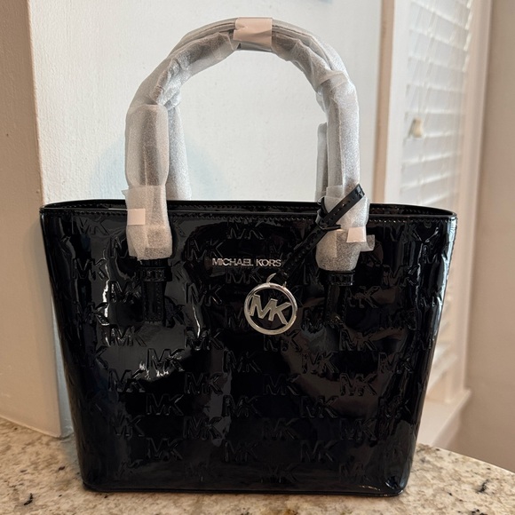Michael Kors Jet Set XS Black Patent Logo Debossed Convertible Tote BEAUTIFUL - Picture 3 of 10